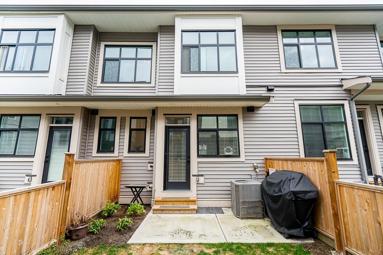 Listing Image 23