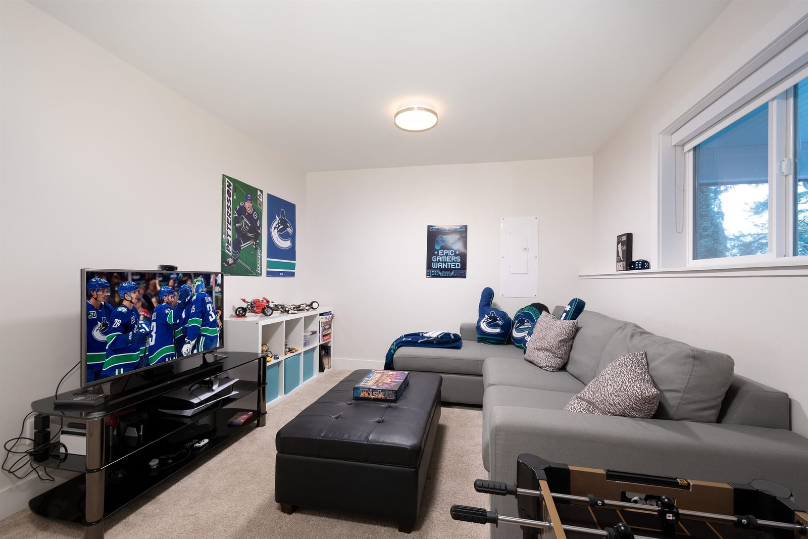 Listing Image 17
