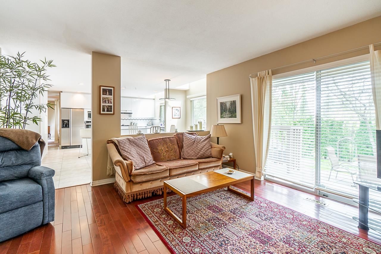 Listing Image 15