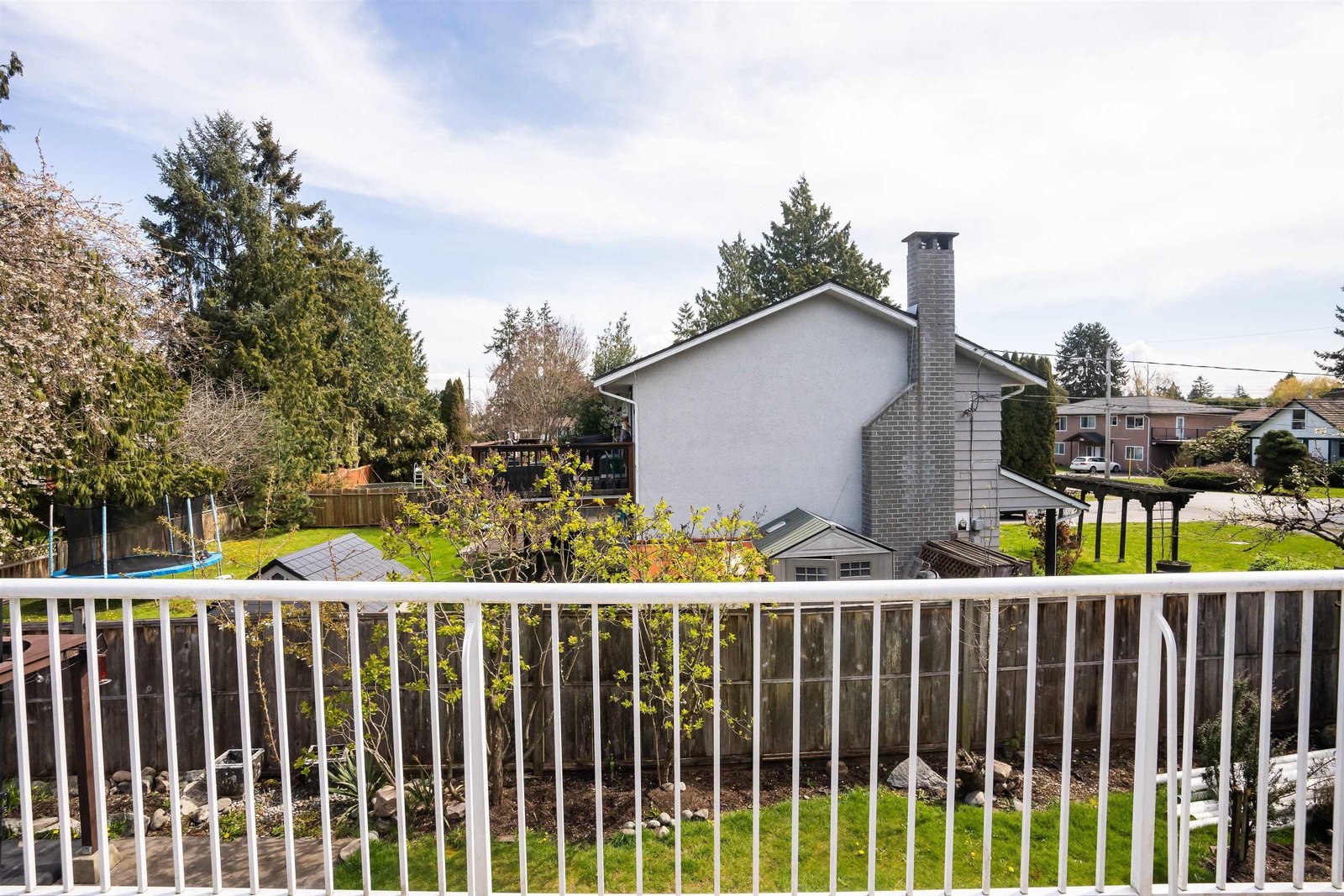 Listing Image 17