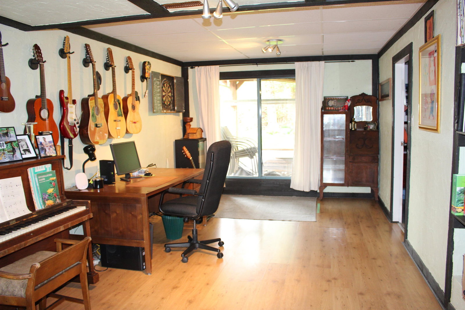 Listing Image 21