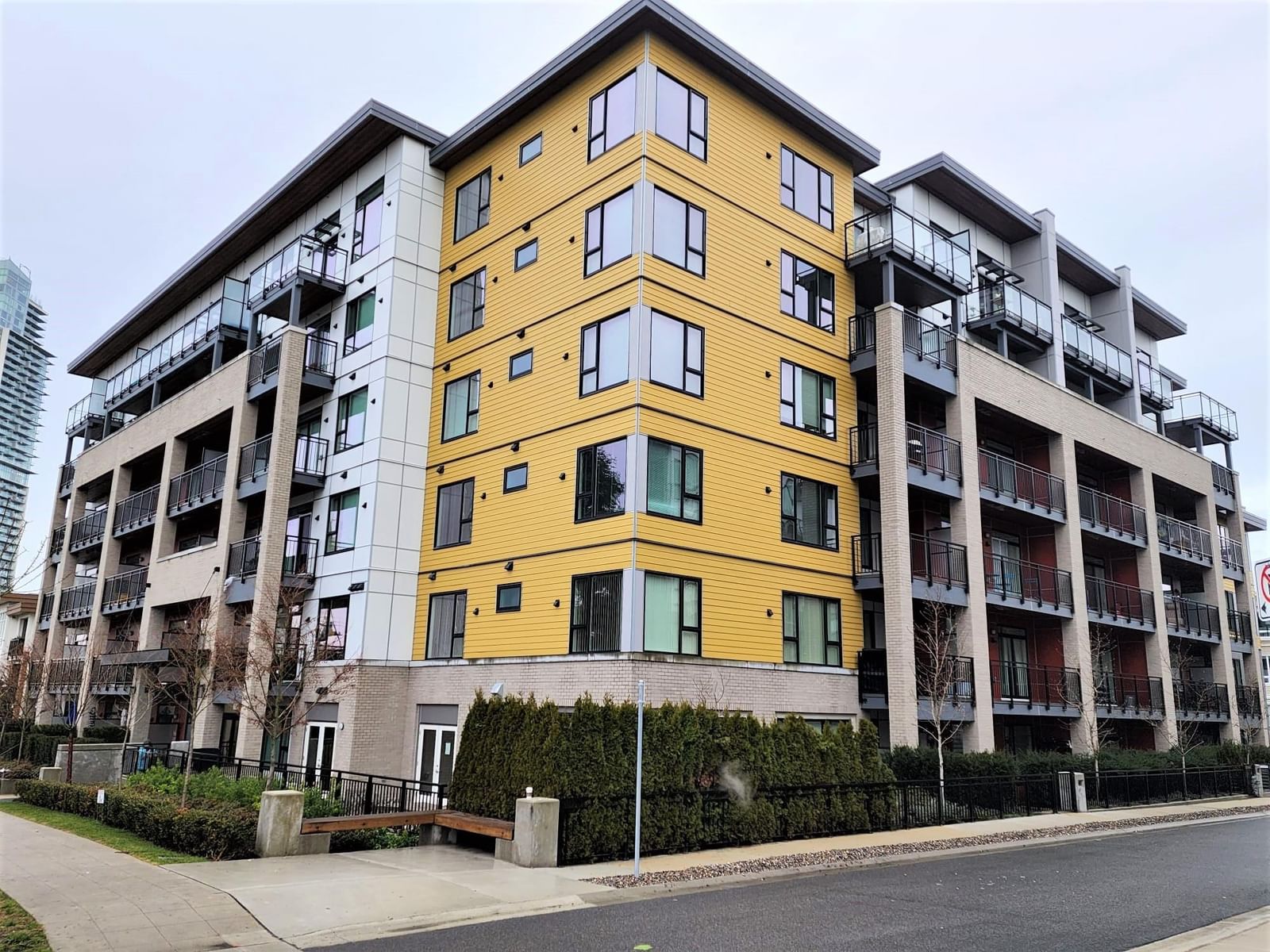 Listing Image 1