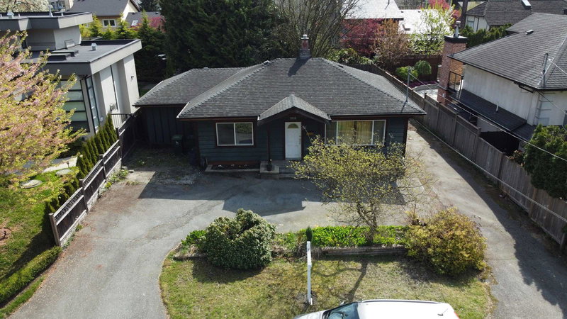 3252 Allan Road, North Vancouver, V7J 3C5 | Image 3
