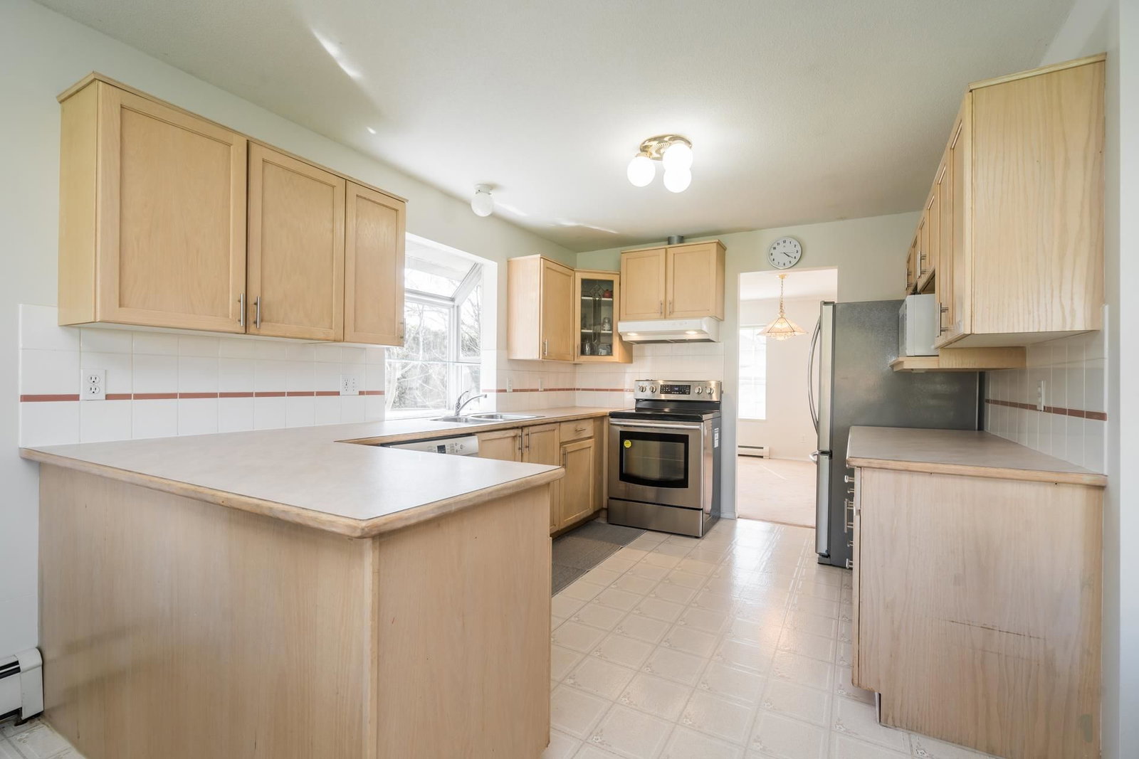 Listing Image 18