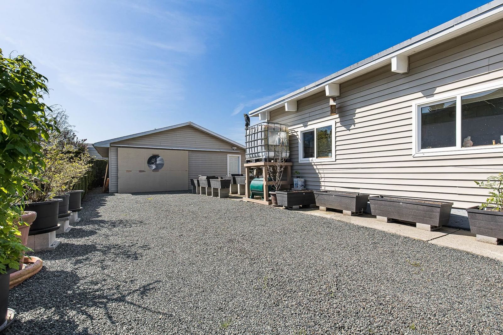 Listing Image 29