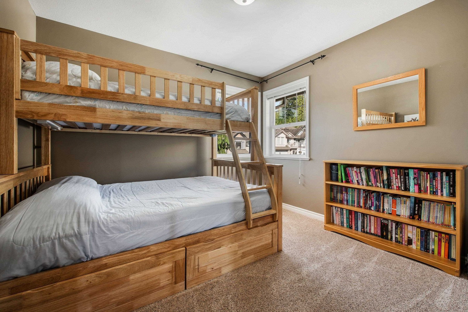 Listing Image 24