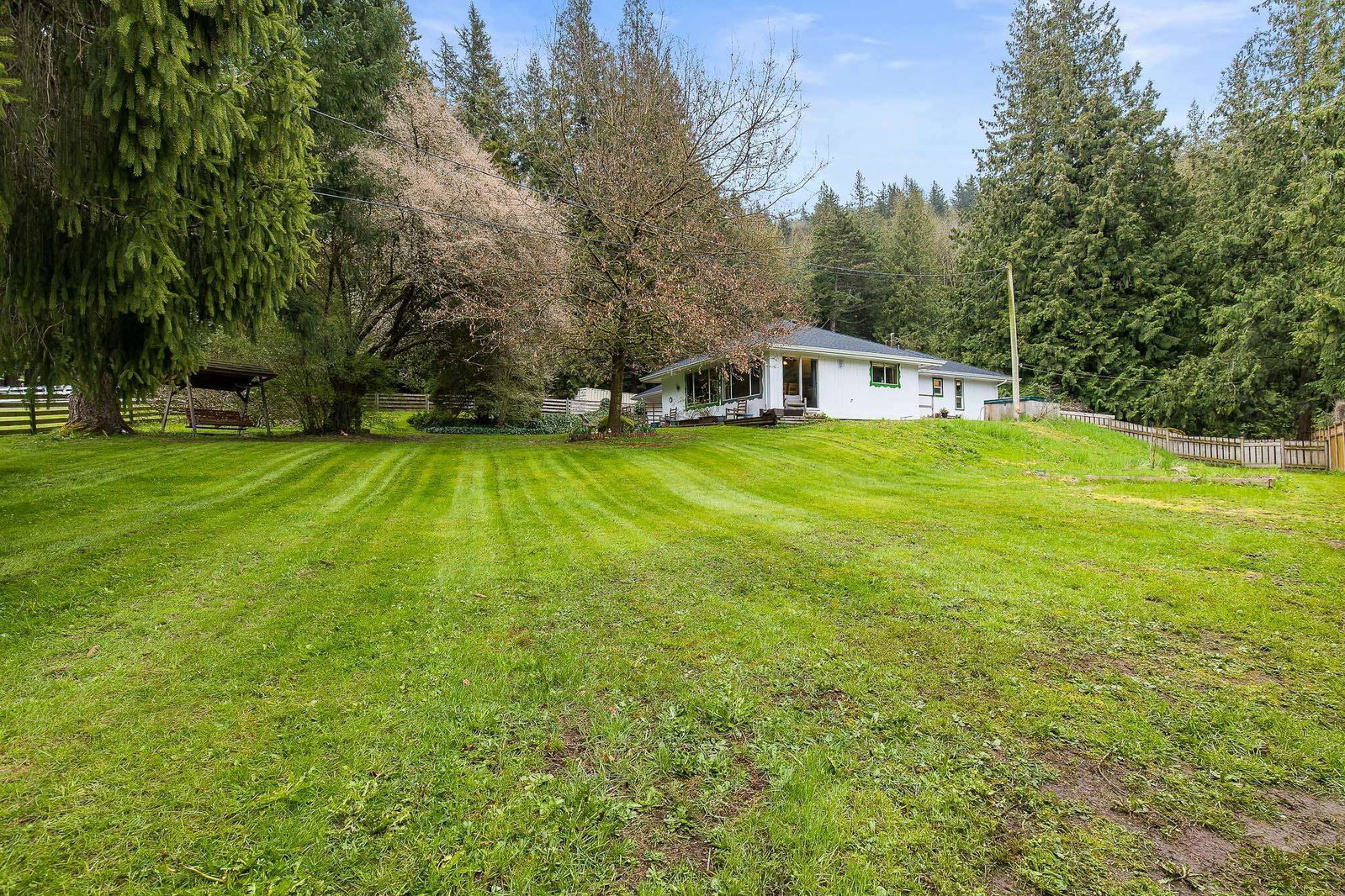 Listing Image 26