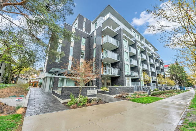 301 - 5058 Cambie Street