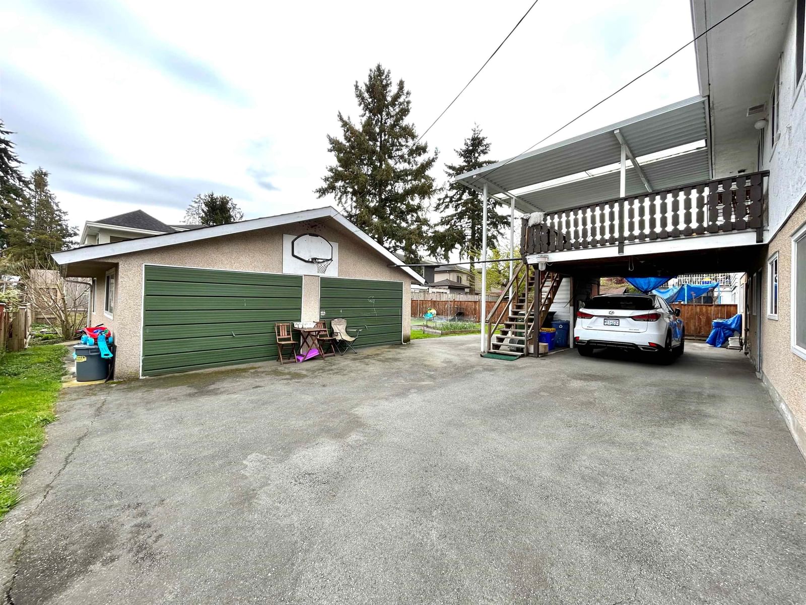 Listing Image 6