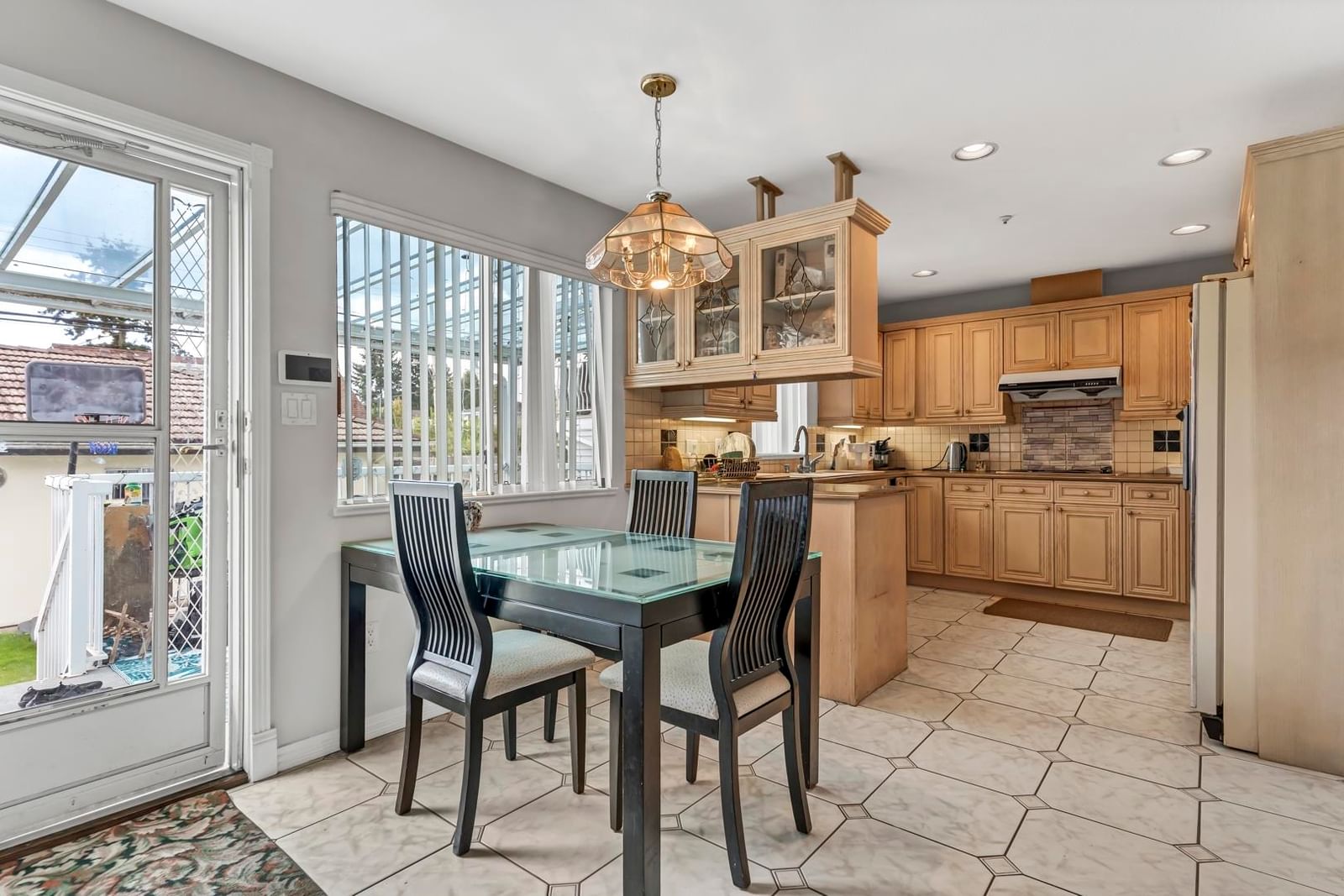 Listing Image 15