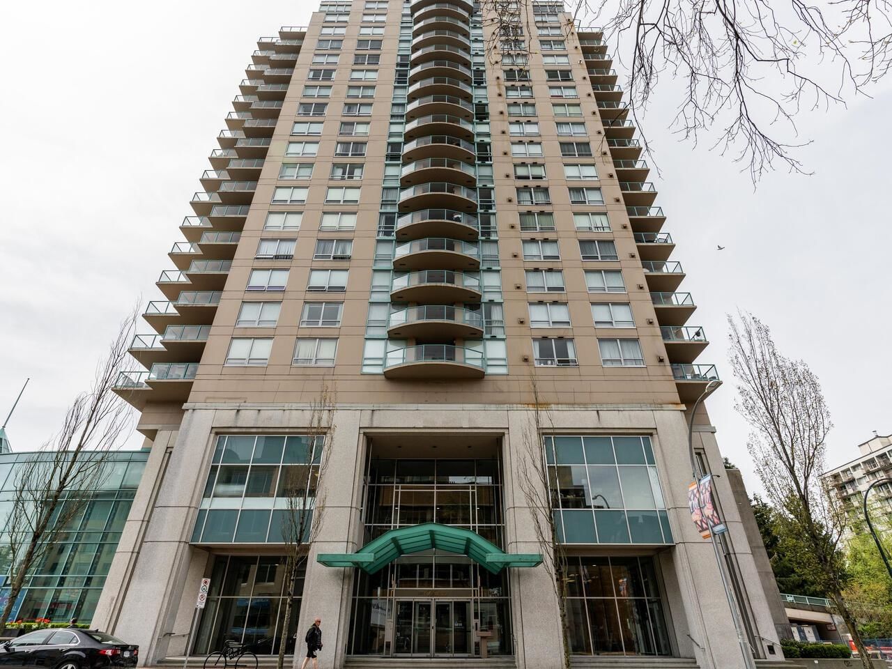 Listing Image 22