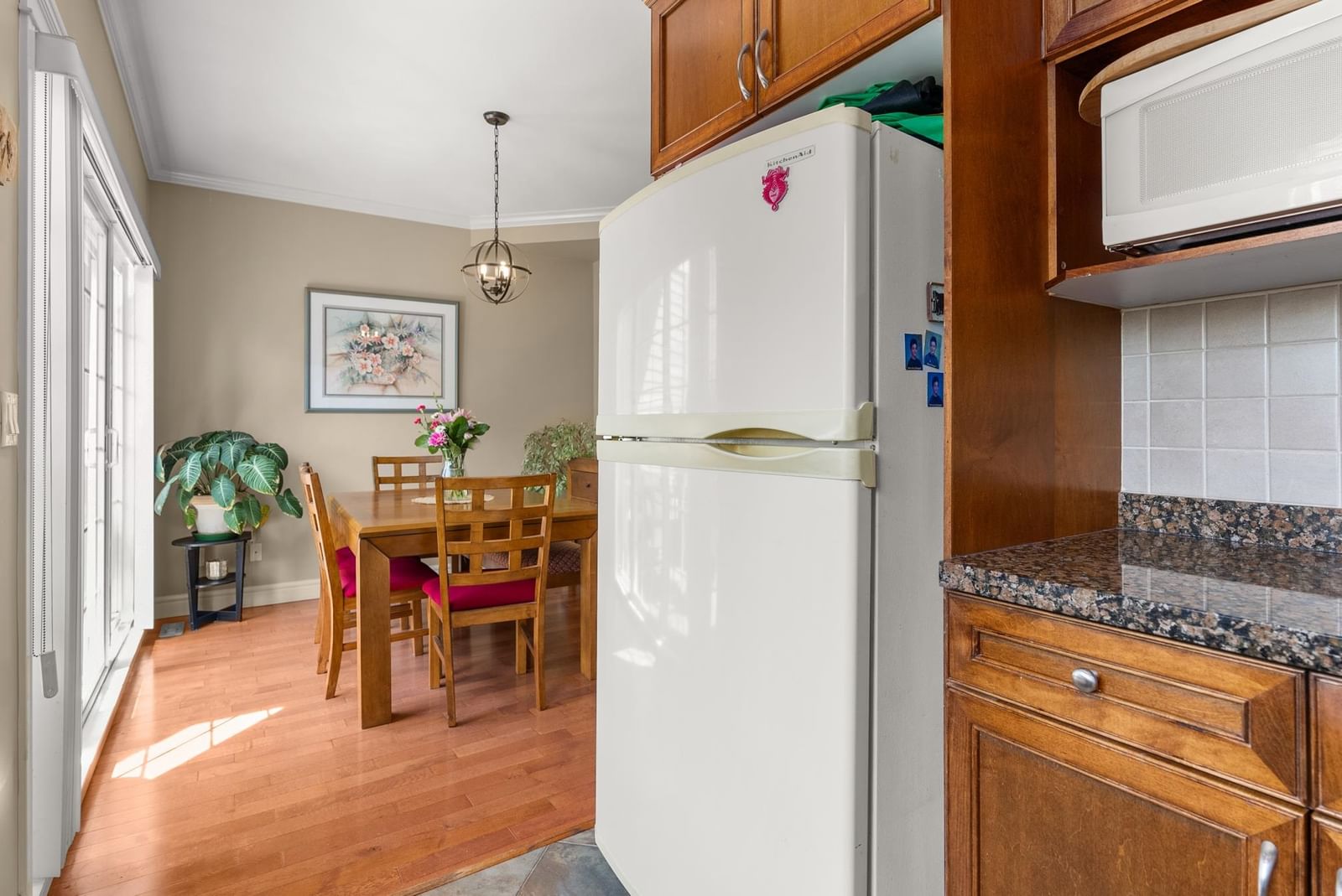 Listing Image 14