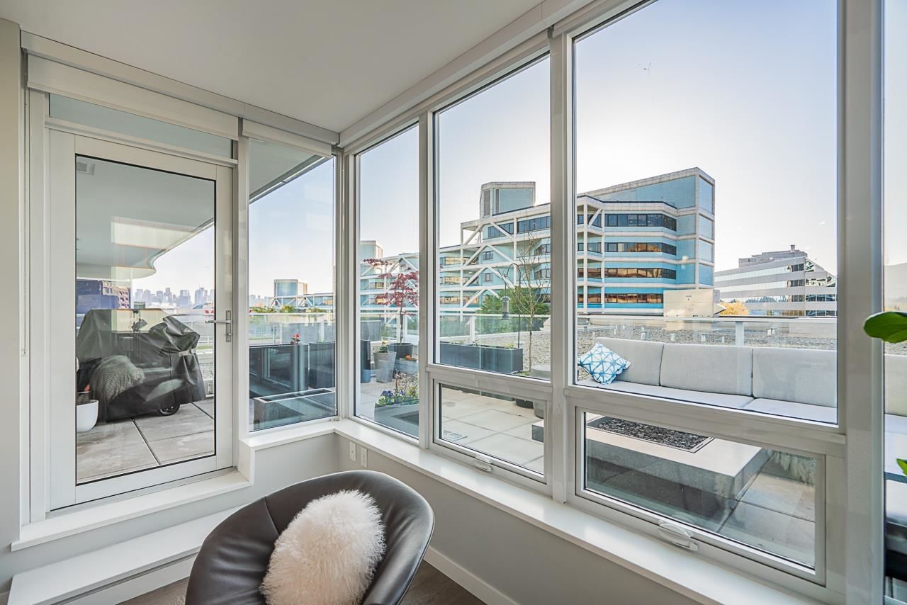 Listing Image 10