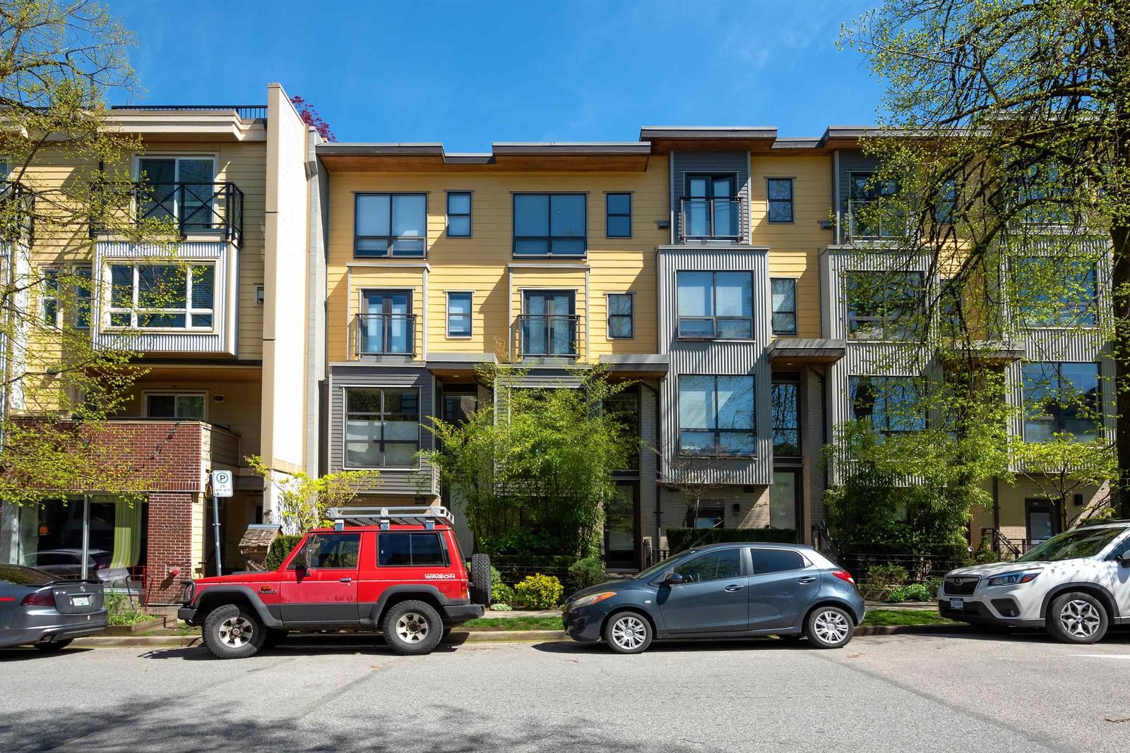Listing Image 1