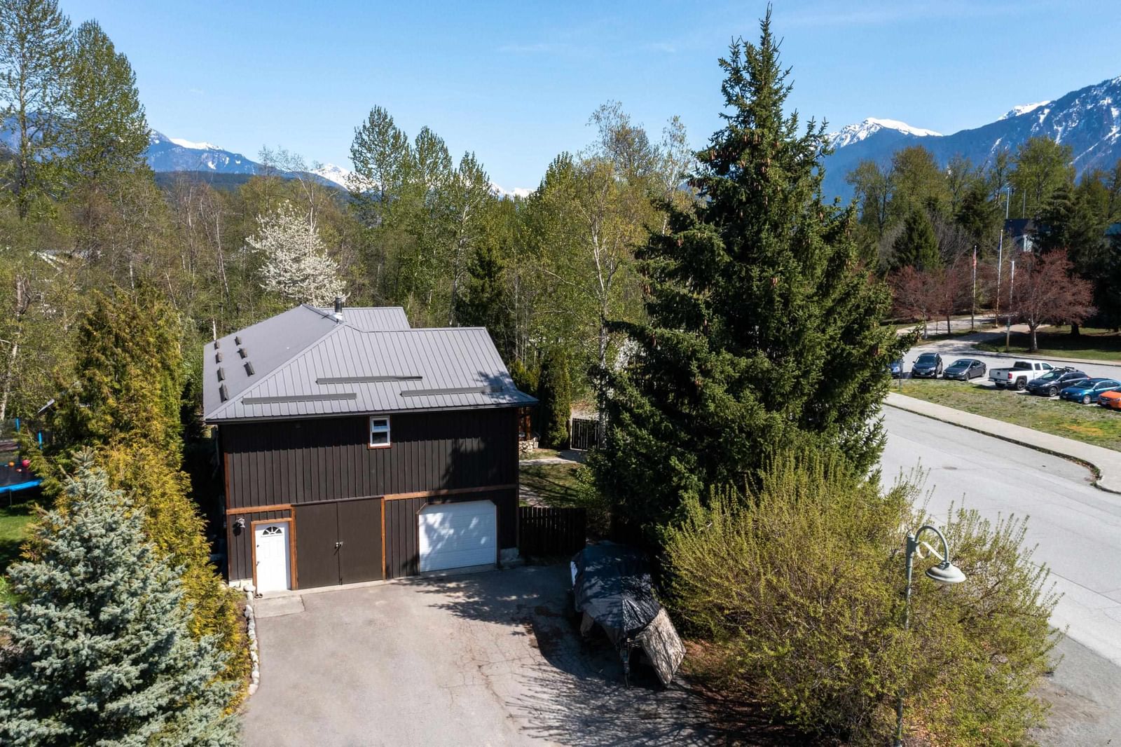 Listing Image 38