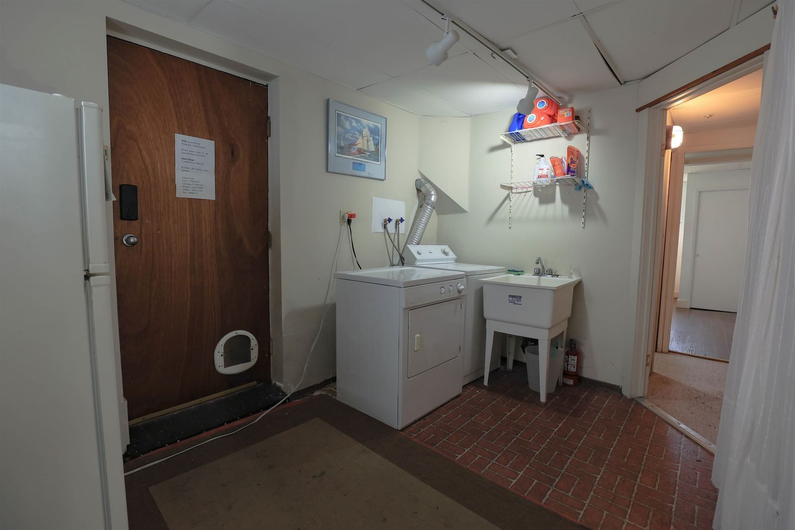 Listing Image 33