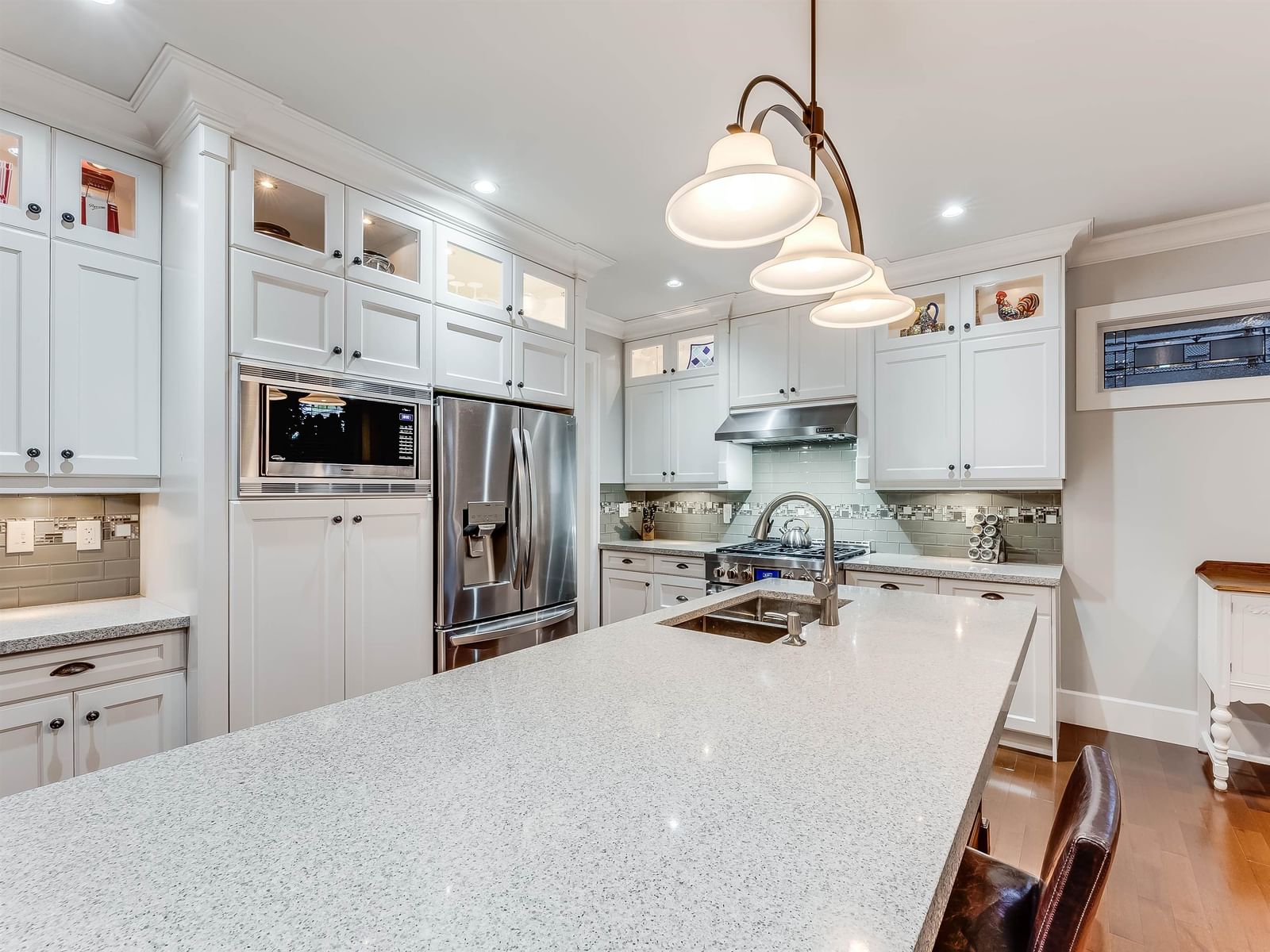 Listing Image 10