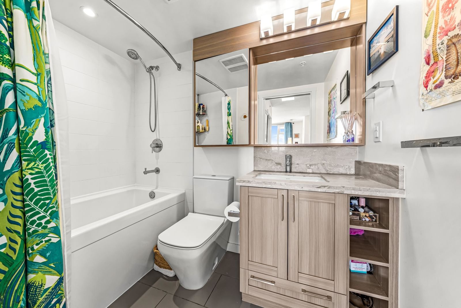 Listing Image 30