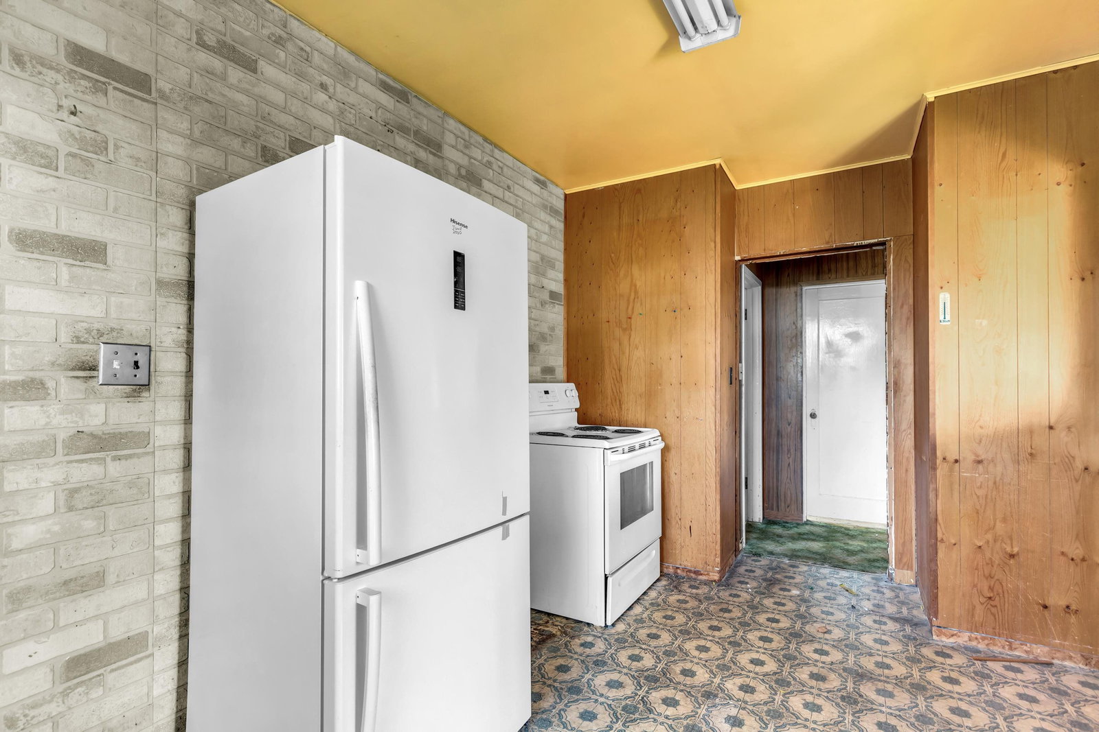 Listing Image 14