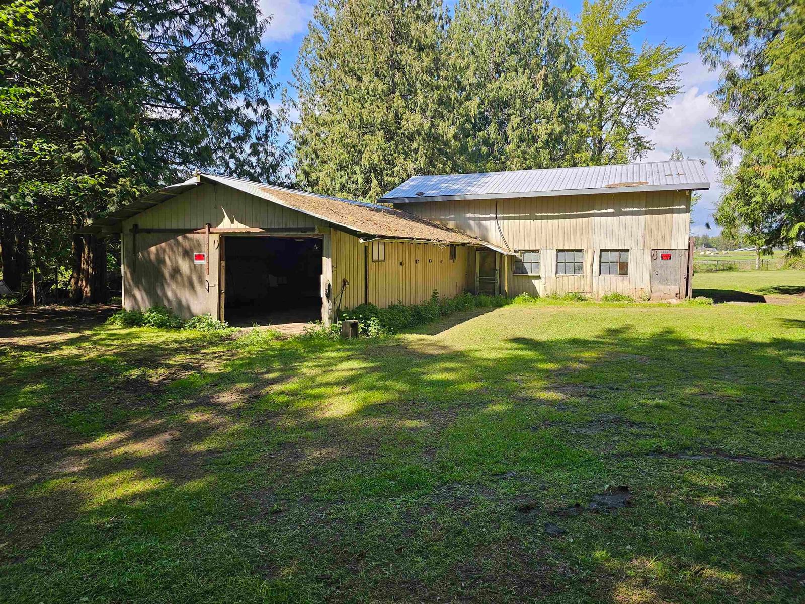 Listing Image 11