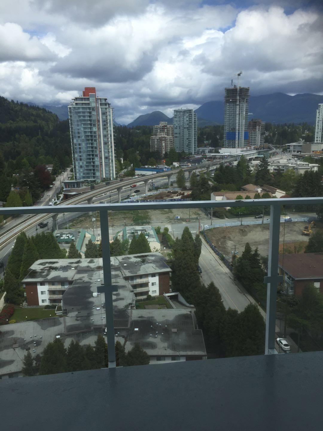 Listing Image 11