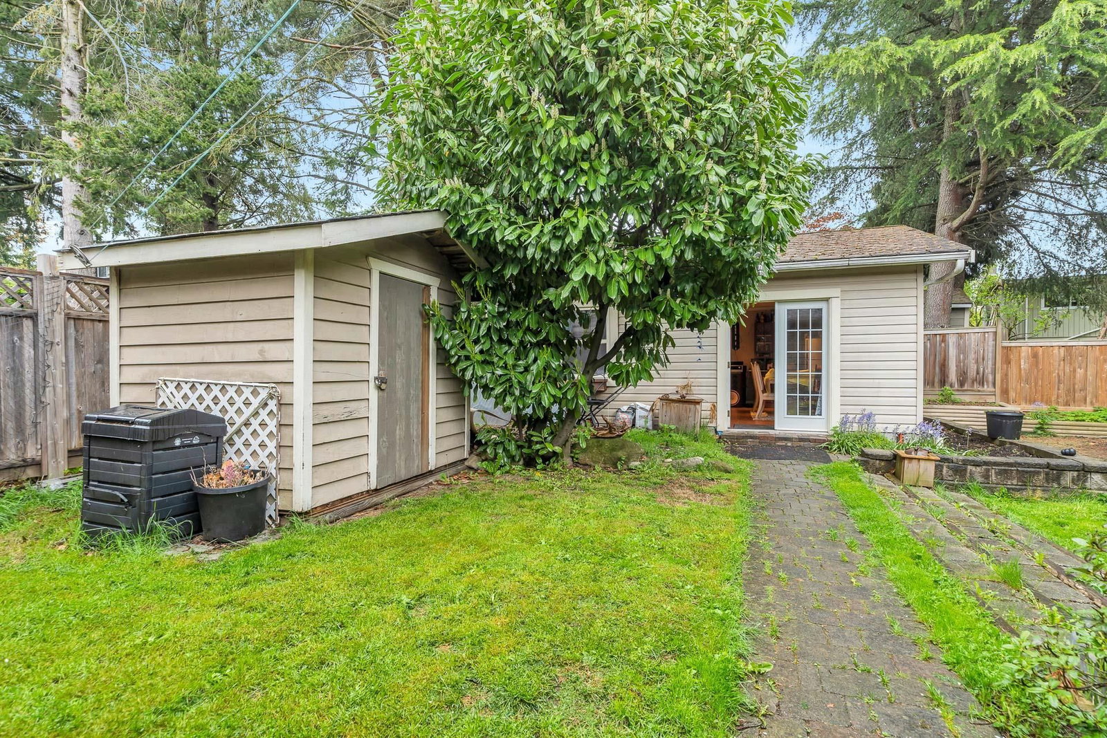 Listing Image 19