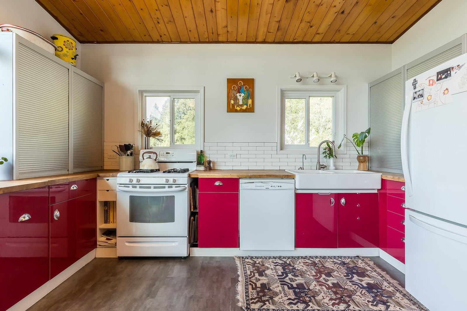 Listing Image 6