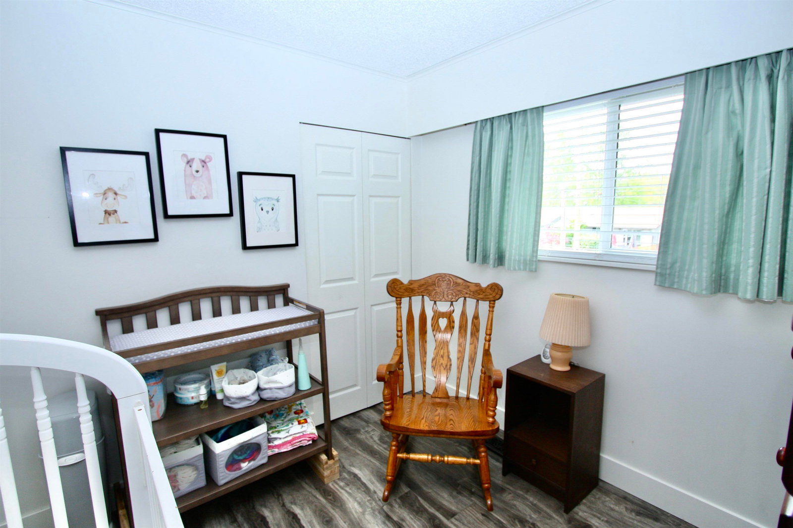 Listing Image 19