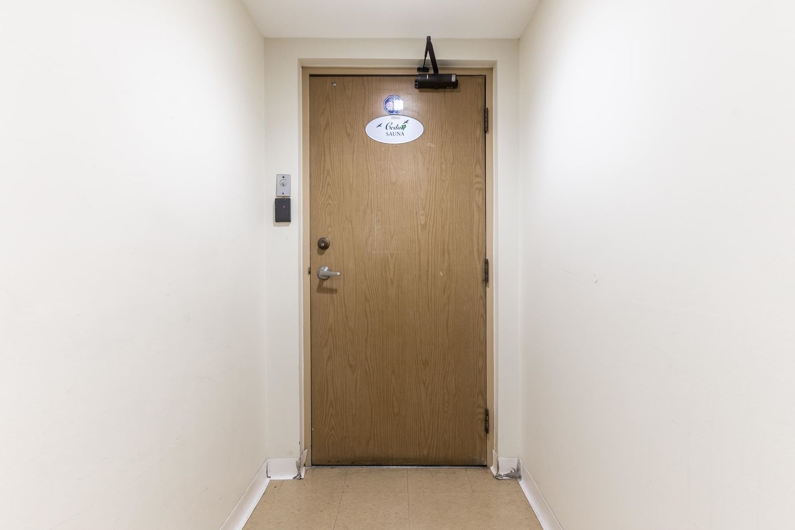 Listing Image 28