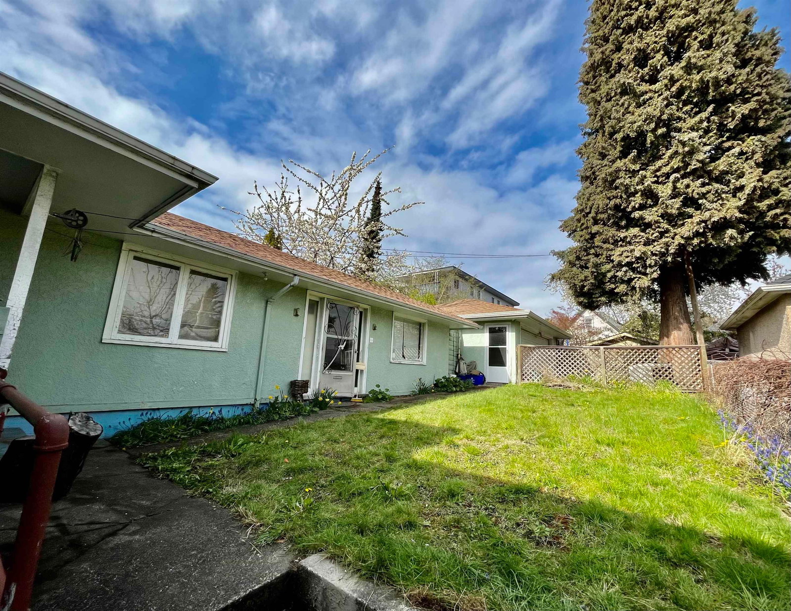 Listing Image 17