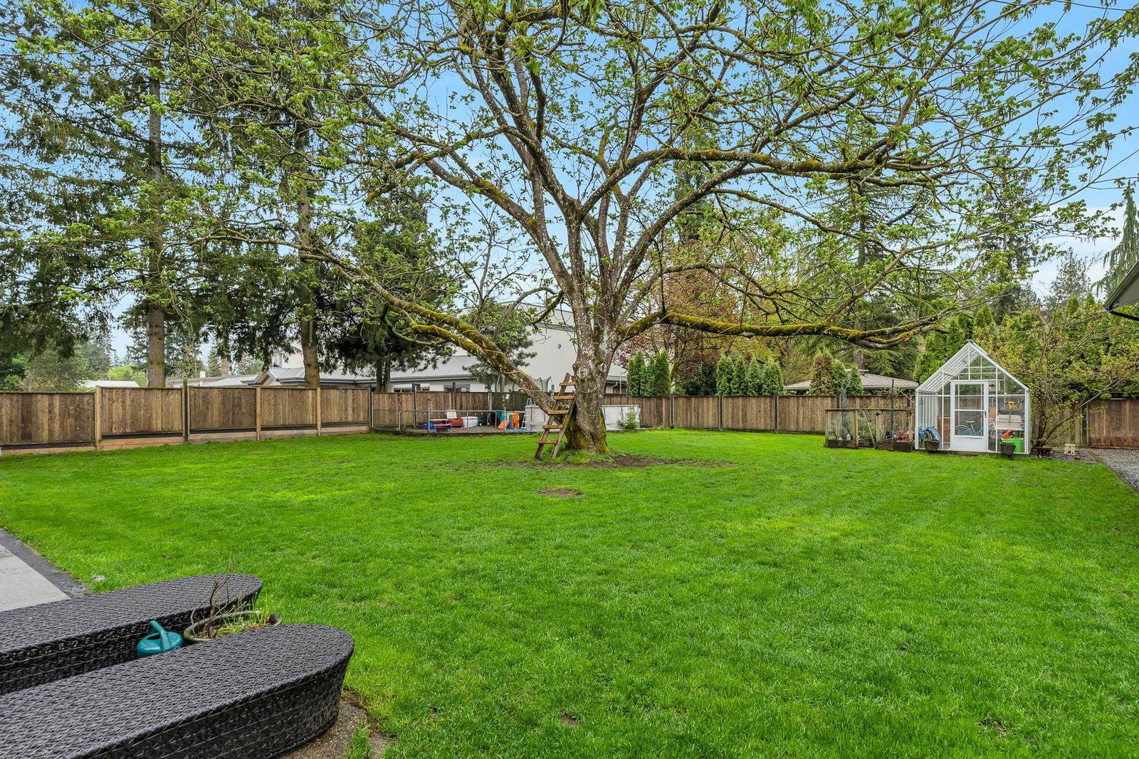 Listing Image 22