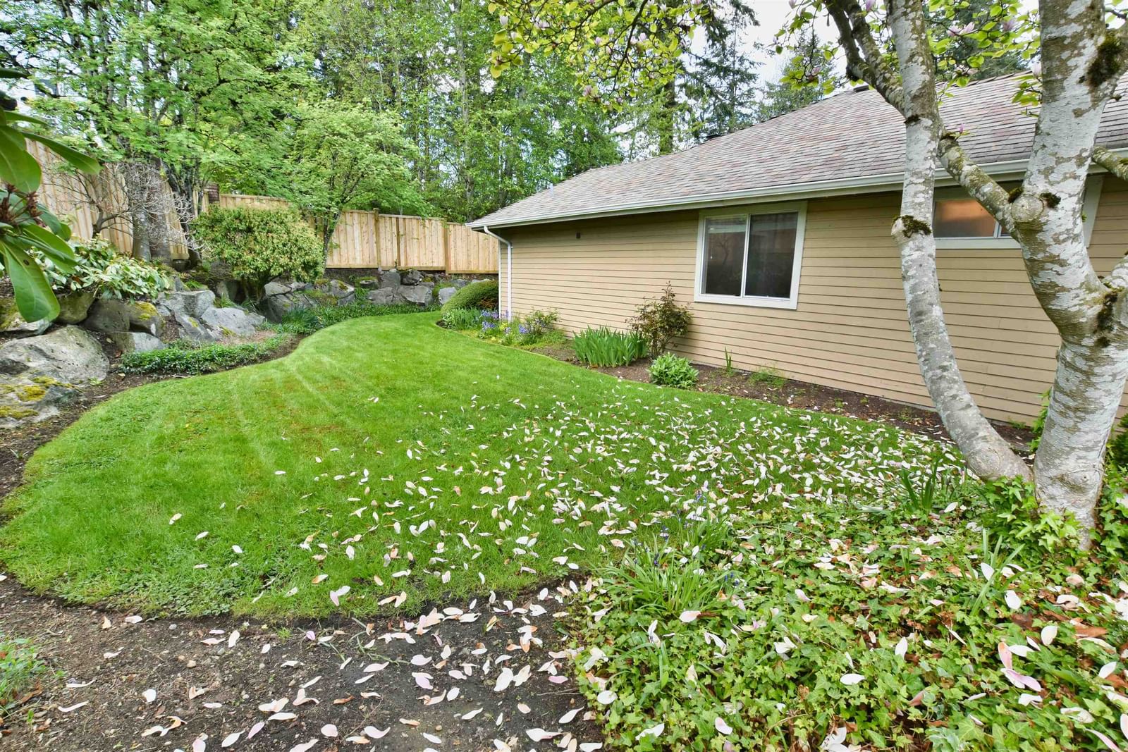 Listing Image 28
