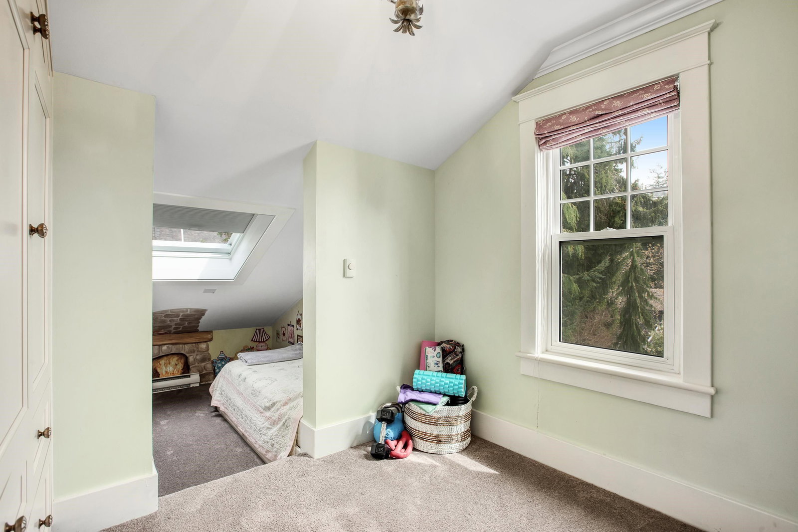 Listing Image 22