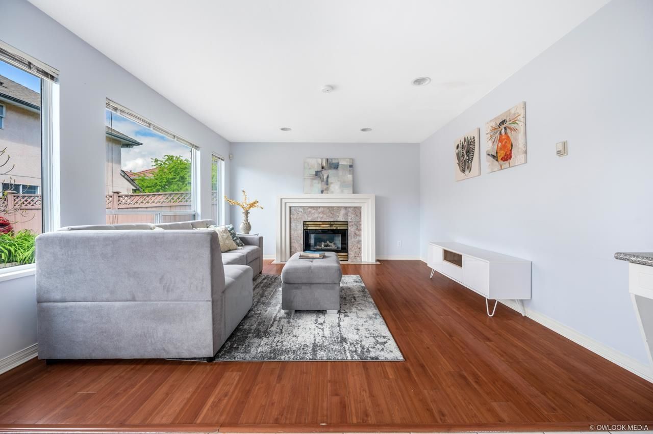 Listing Image 15