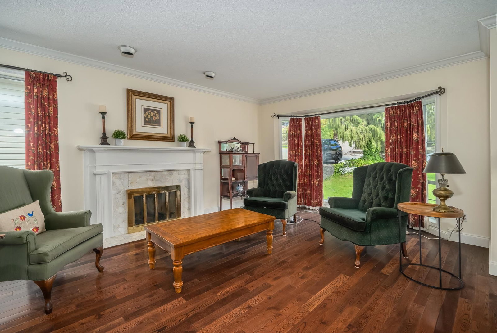 Listing Image 2