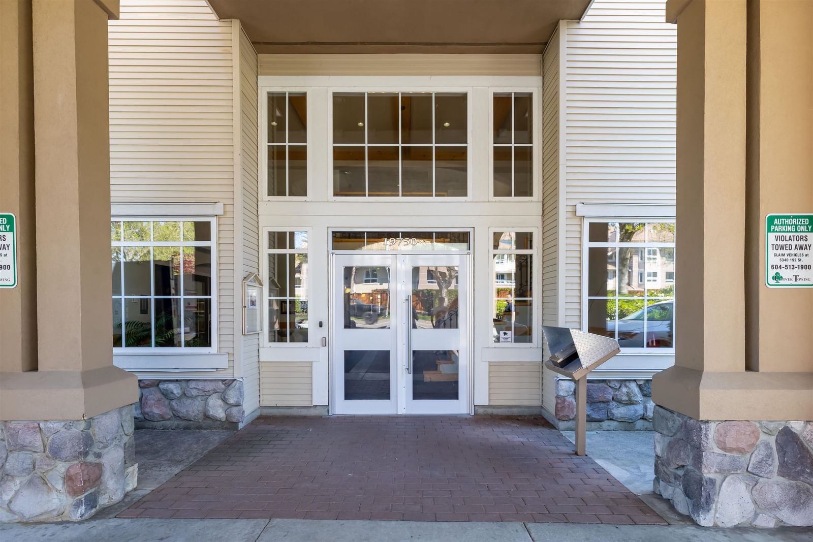 Listing Image 25