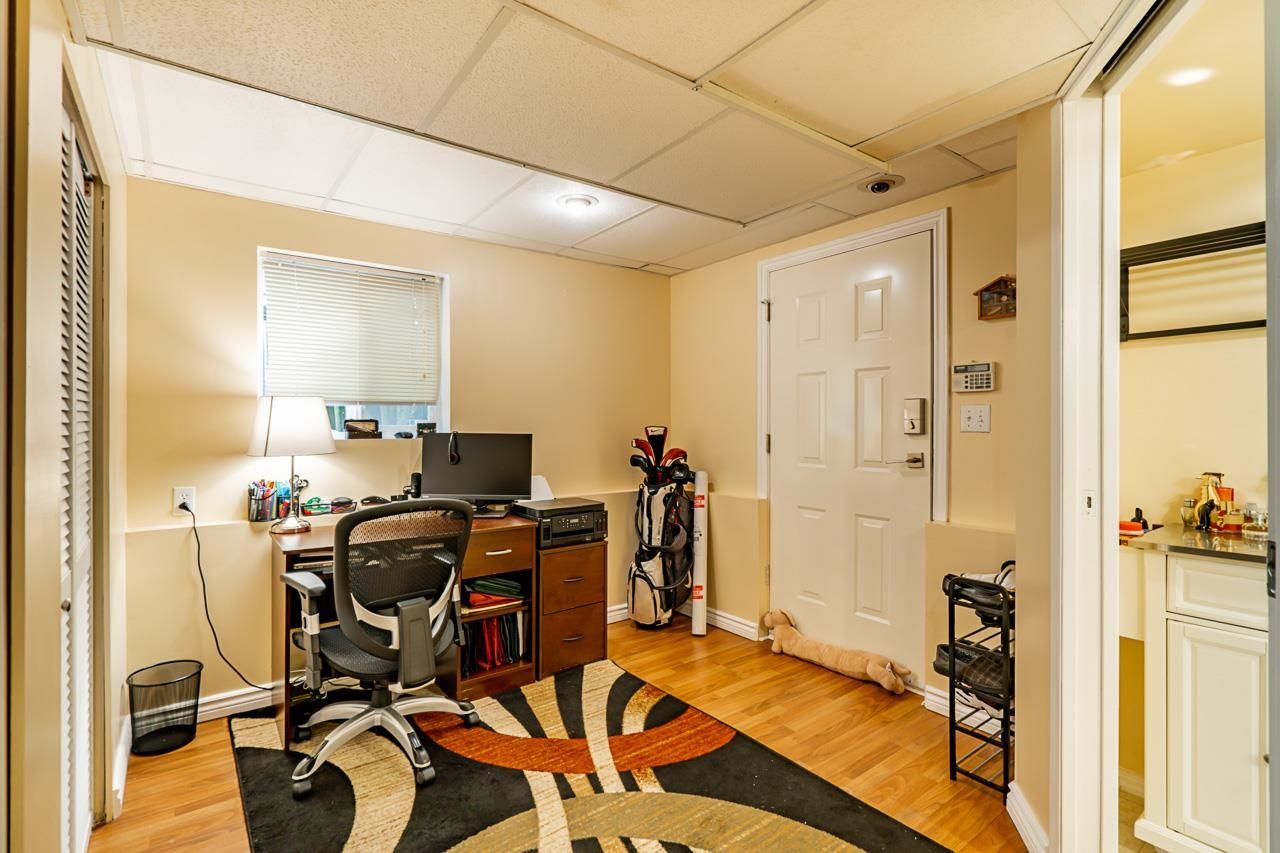Listing Image 34
