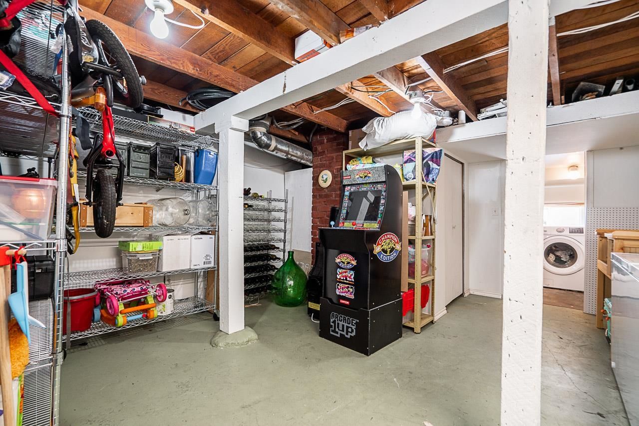 Listing Image 18