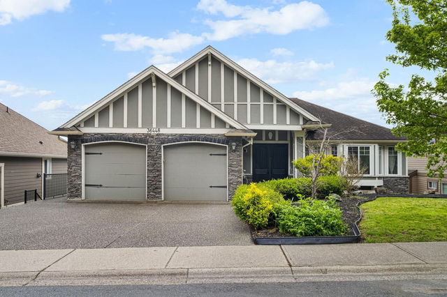 36448 Carnarvon Court