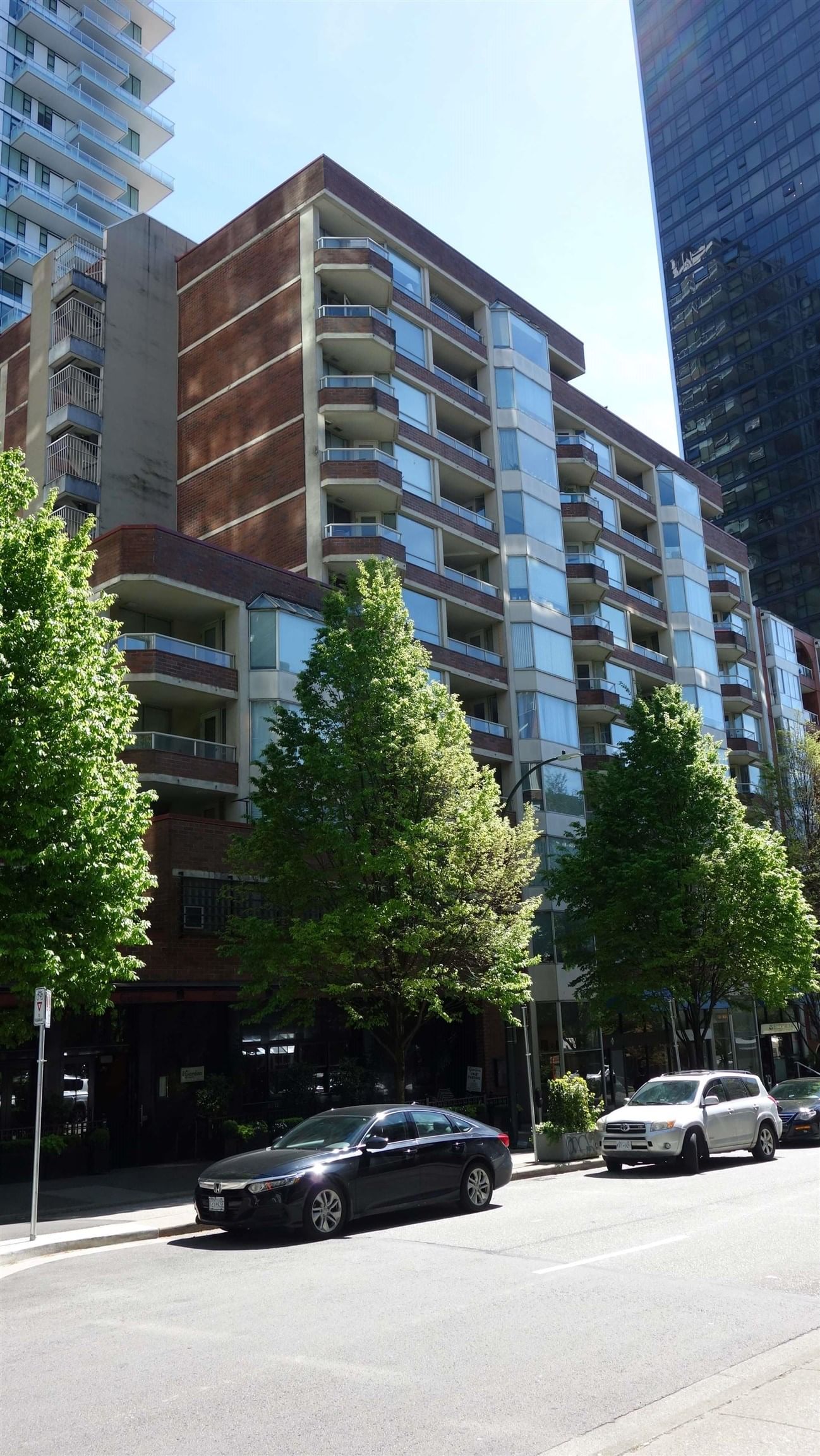 Listing Image 2