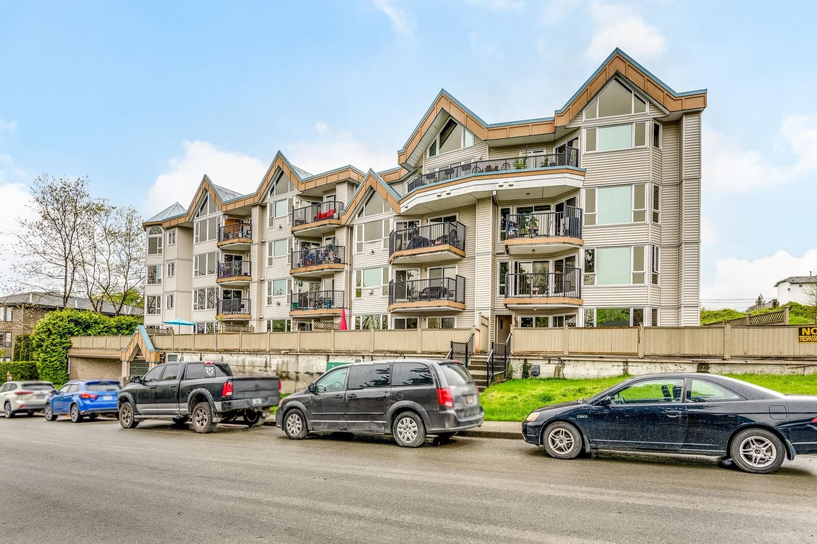 Listing Image 22