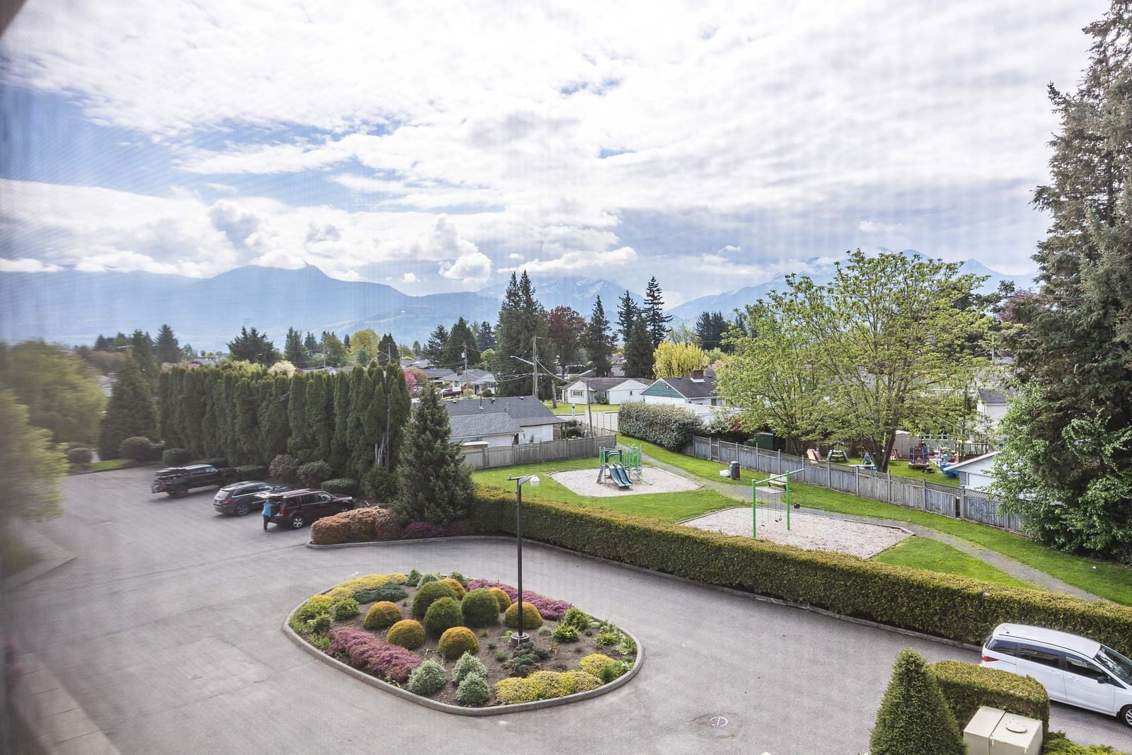 Listing Image 30