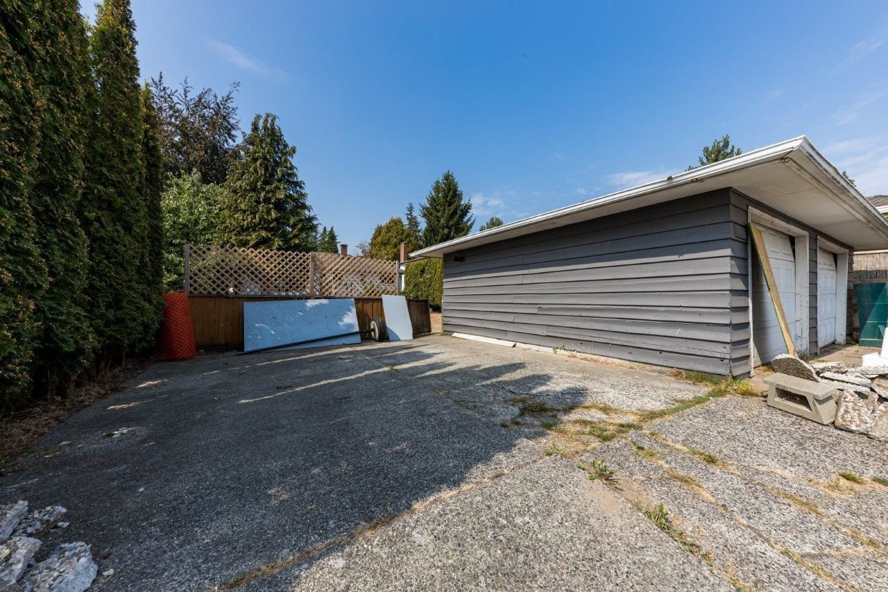 Listing Image 13