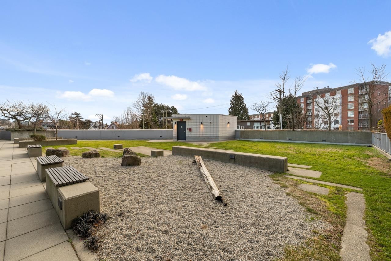 Listing Image 23