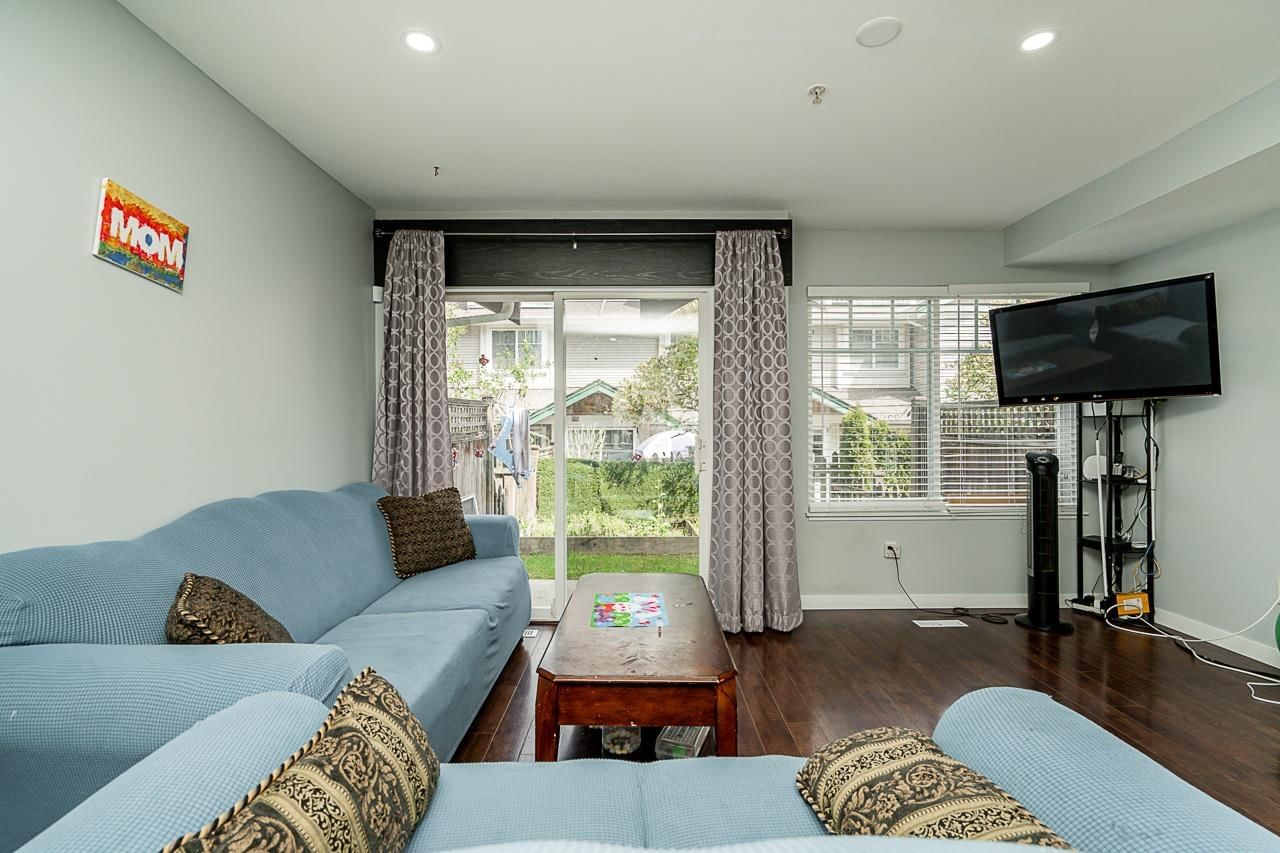 Listing Image 15