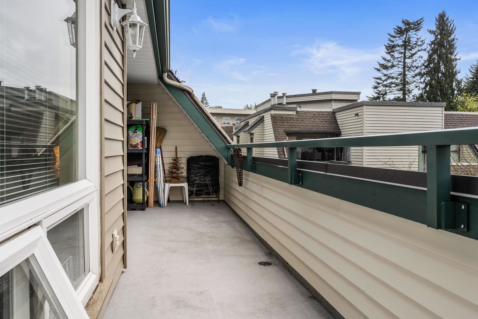Listing Image 24
