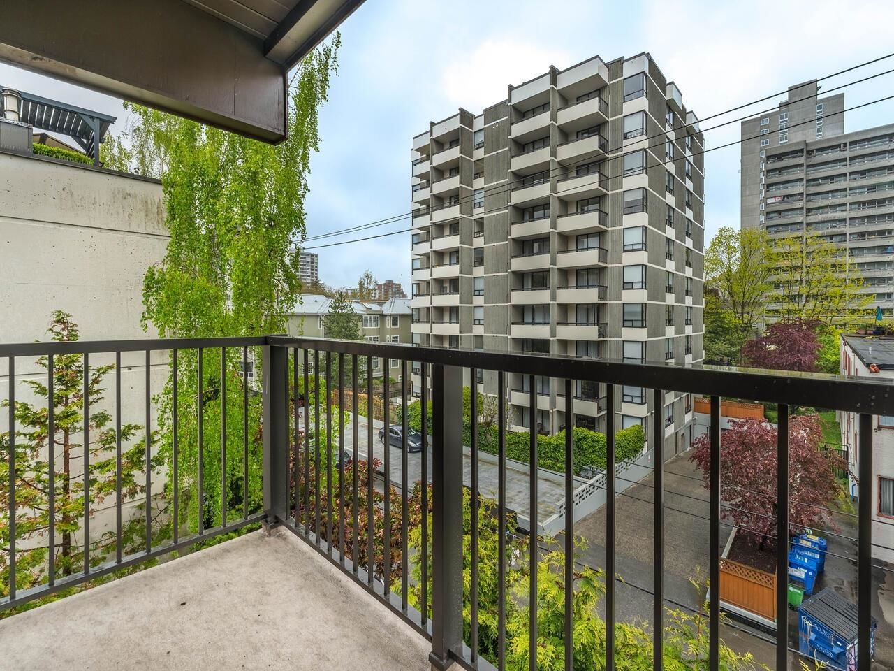 Listing Image 21