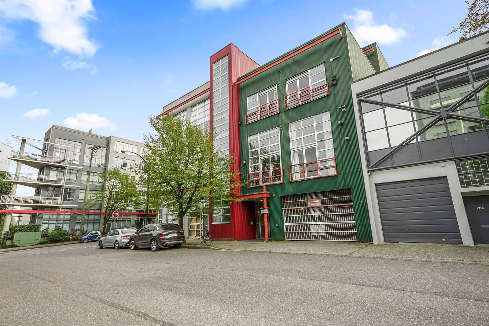 Listing Image 1