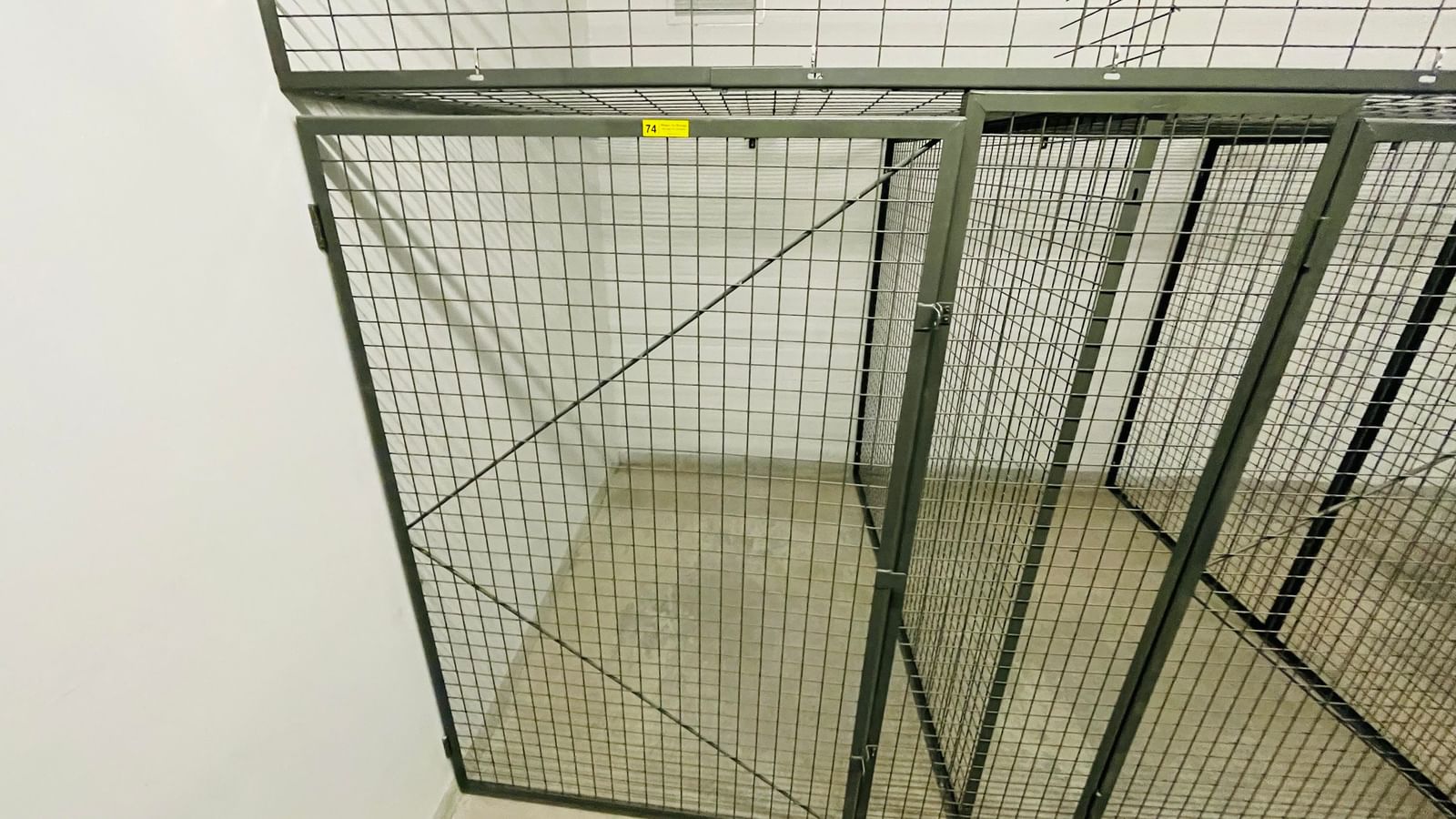 Listing Image 10
