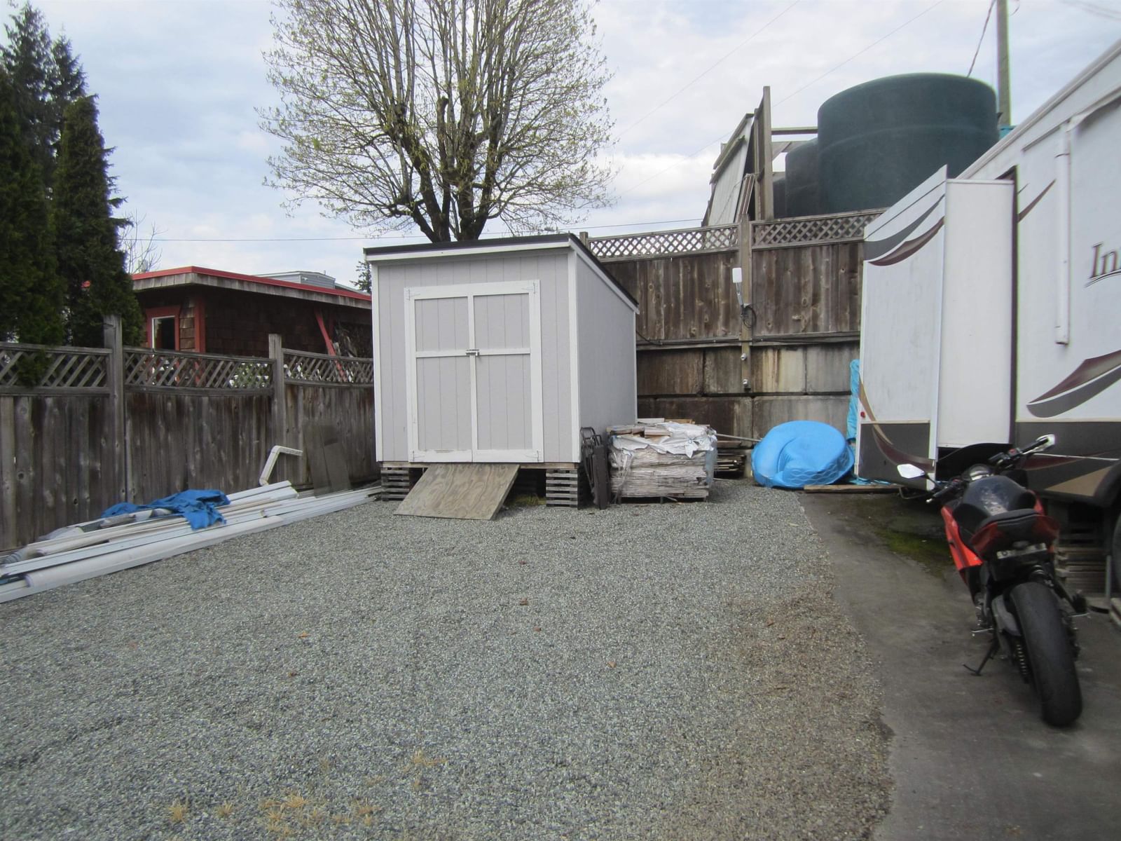 Listing Image 14